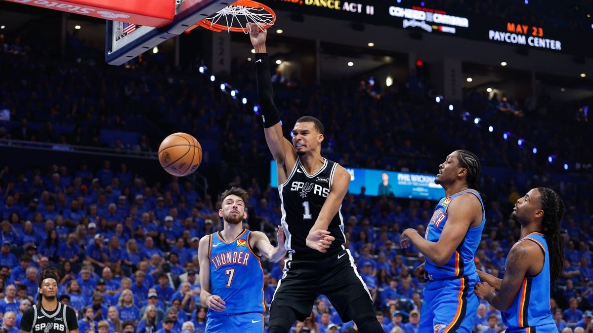 Oklahoma City Thunder Evens Series in Western Conference Finals