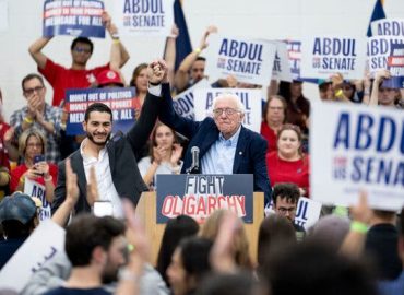 Progressives Push Influence in Competitive Districts