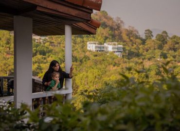 Russian Community Thrives in Phuket Amid Uncertainty