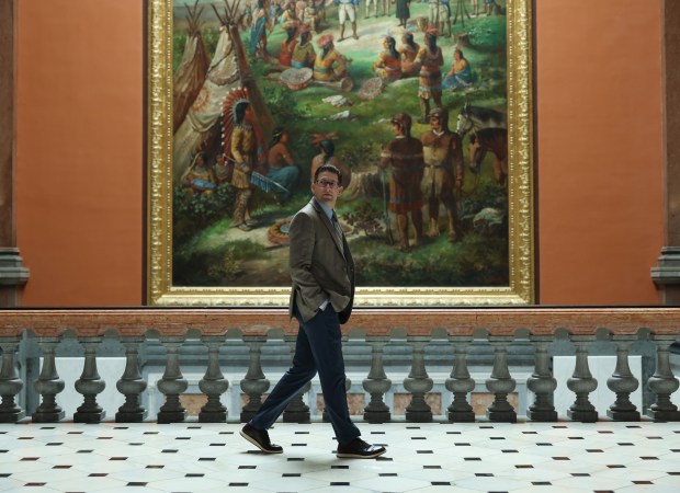 Illinois Lawmakers Rush to Finalize Budget and Address Chicago Bears’ Future