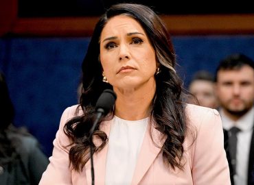 Criticism Arises Over Tulsi Gabbard’s Resignation Linked to Personal Matters