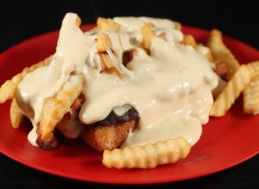 The Battle for Illinois’ State Sandwich: Italian Beef vs. Horseshoe