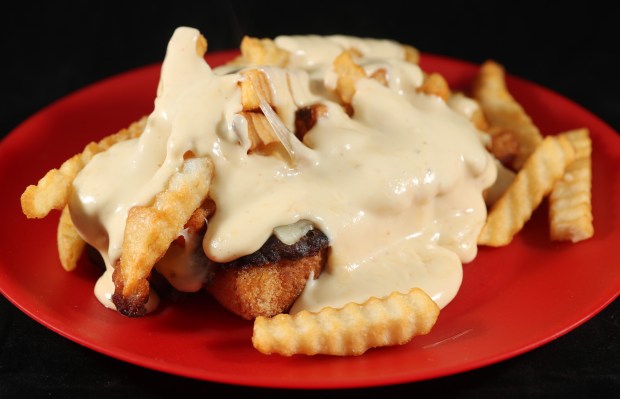 The Battle for Illinois’ State Sandwich: Italian Beef vs. Horseshoe