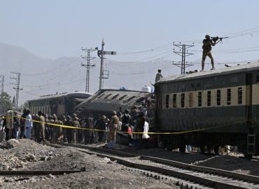 Bomb Explosion Hits Passenger Train in Pakistan