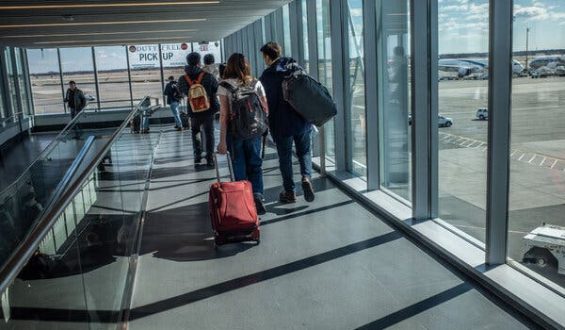 U.S. Implements Ebola Screenings at Key Airports