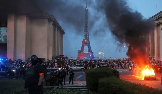 Paris Chaos as PSG Victory Celebrations Turn Violent