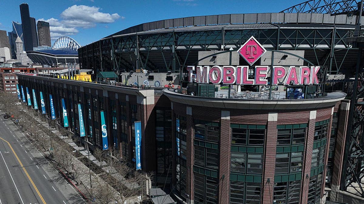 Fan’s Experience at Mariners Game Turns Painful