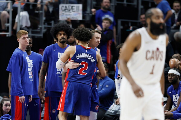 Shai Gilgeous-Alexander Wins Second Consecutive NBA MVP Award
