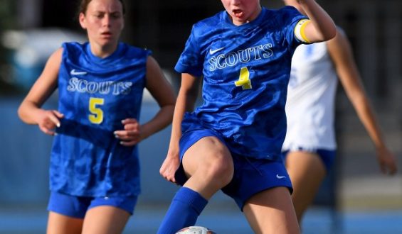 Madelyn Cummins Leads Lake Forest to Sectional Victory