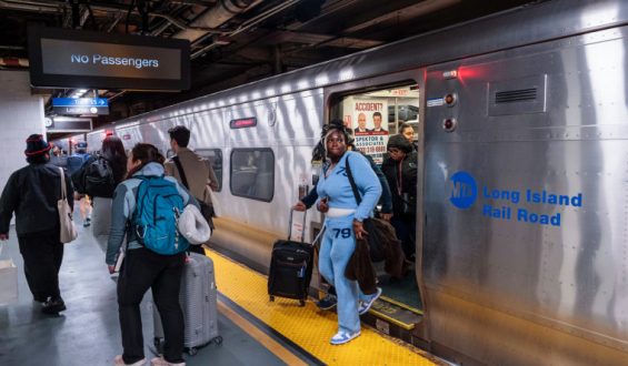 LIRR Workers Strike Disrupts Commutes in New York