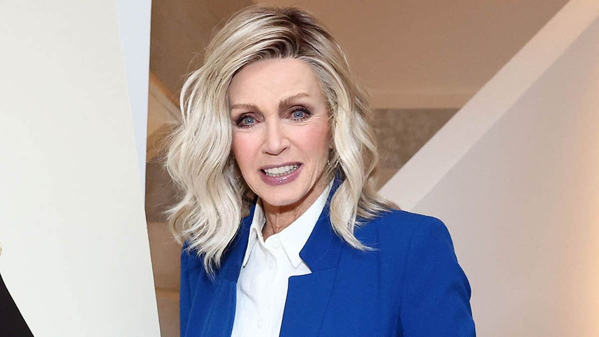 Donna Mills Defends Personal Style Against Critic