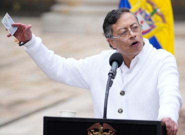 Colombians Head to Polls Amid Political Tensions