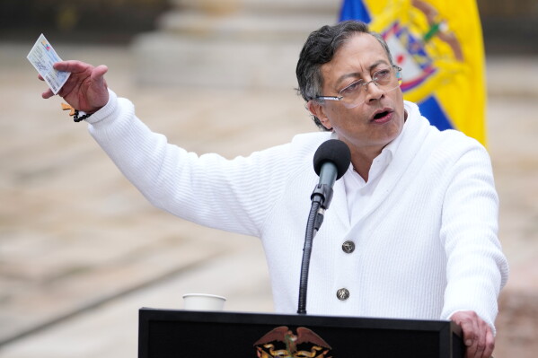 Colombians Head to Polls Amid Political Tensions
