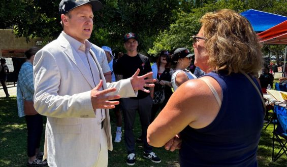 Los Angeles Mayoral Candidates Intensify Efforts Ahead of Primary Election