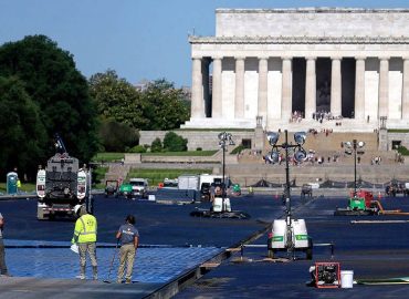 Debate Over Lincoln Memorial Reflecting Pool Renovation Costs