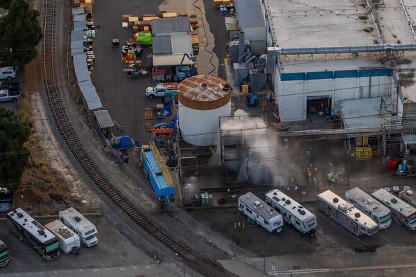 Firefighters Struggle to Stabilize Chemical Tank in Southern California