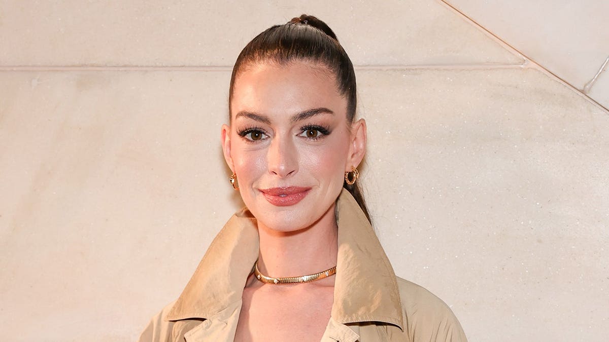 Anne Hathaway Reveals Decade-Long Struggle with Eye Condition
