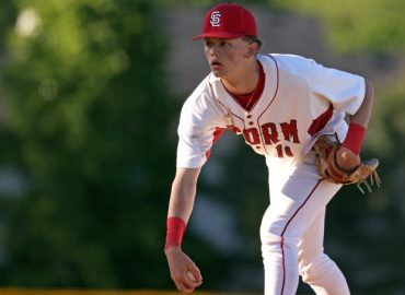 South Elgin’s Jonathan Niksich Shines in Pitching Duel