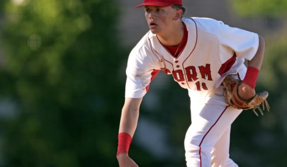South Elgin’s Jonathan Niksich Shines in Pitching Duel