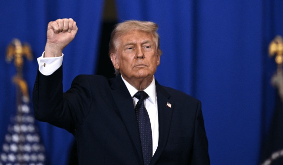 Trump’s Approval Ratings Drop Across the U.S.