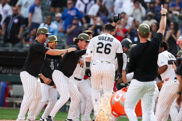 White Sox Secure Dramatic Victory in City Series Finale Against Cubs