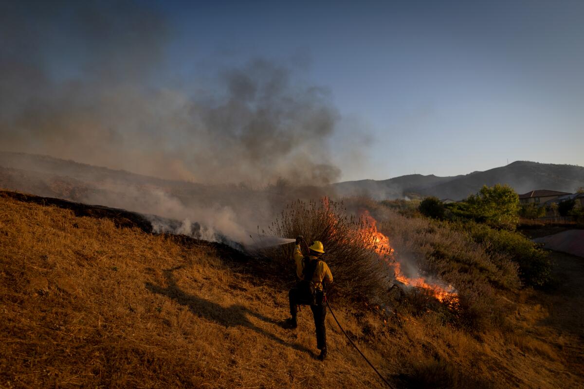 Simi Valley Wildfire Updates