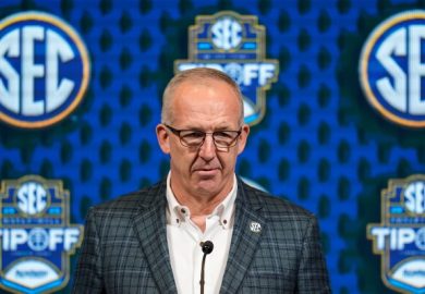 Bipartisan Bill Aims to Reform College Sports