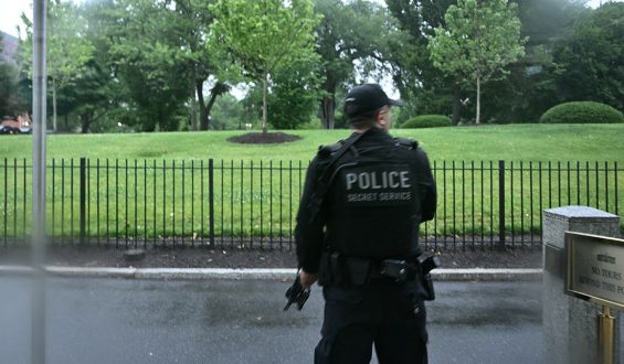 White House Lockdown After Reported Gunshots