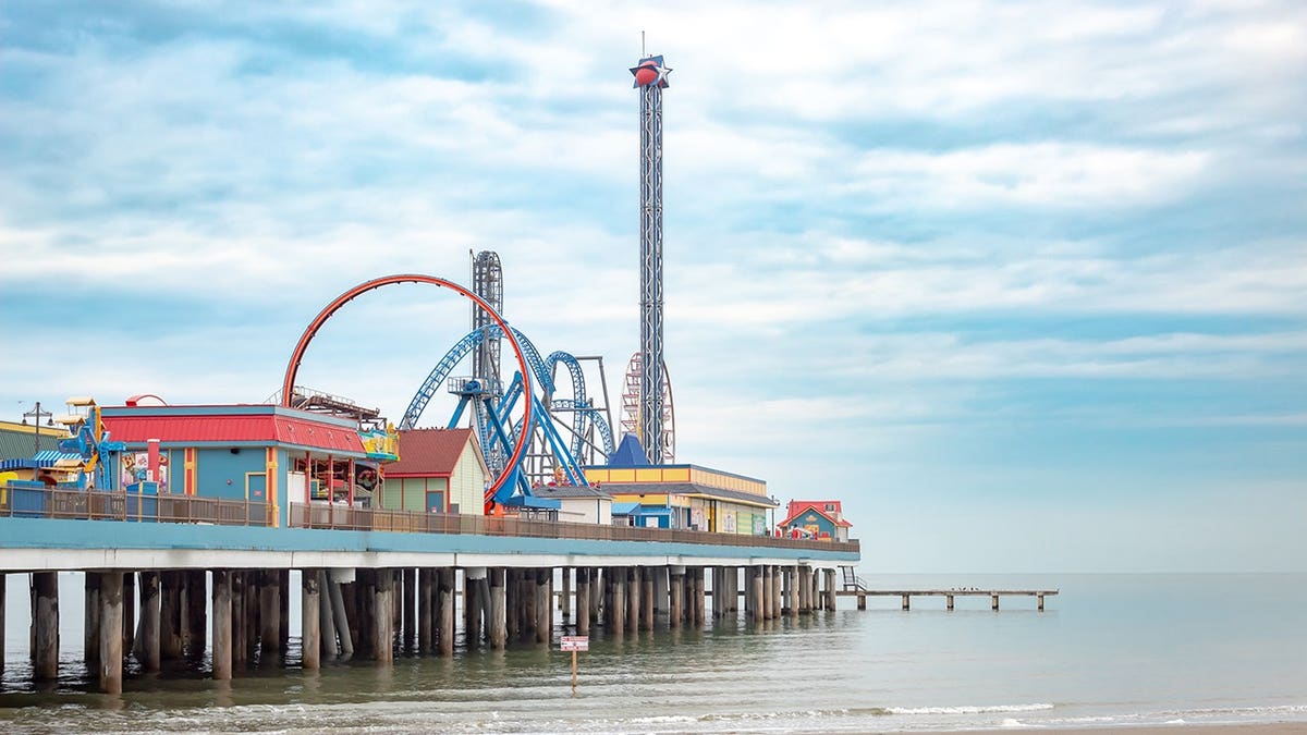 Texas Teen Suffers Shark Bite Off Galveston’s Coast
