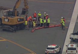Sinkhole at LaGuardia Airport Disrupts Flights