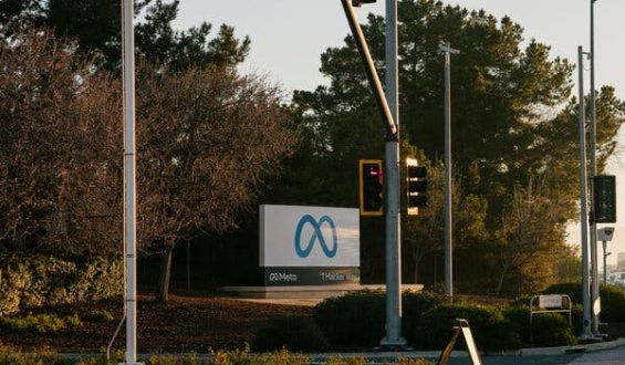Meta Restructures for AI Era Amid Employee Pushback