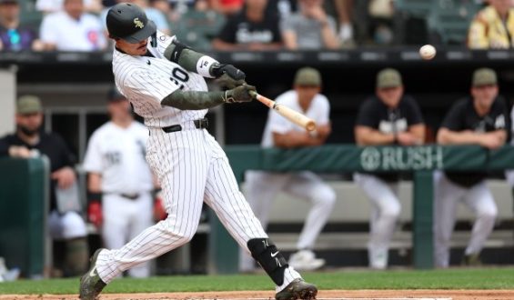 White Sox Triumph Over Cubs with Powerful Home Runs