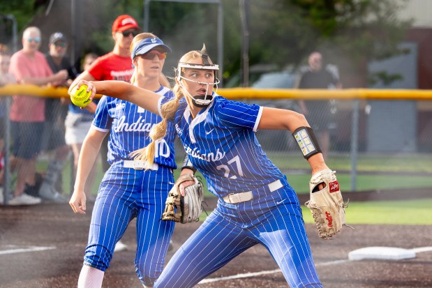 Freshman Pitcher Shines in Sectional Championship