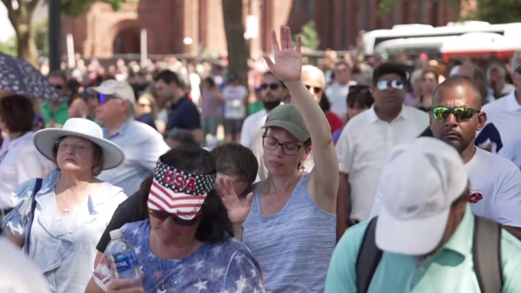 Thousands Gather for ‘Rededicate 250’ Event on National Mall