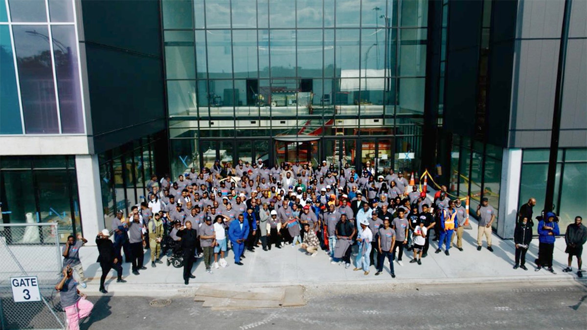 Pastor’s Initiative Aims to Transform Chicago’s South Side