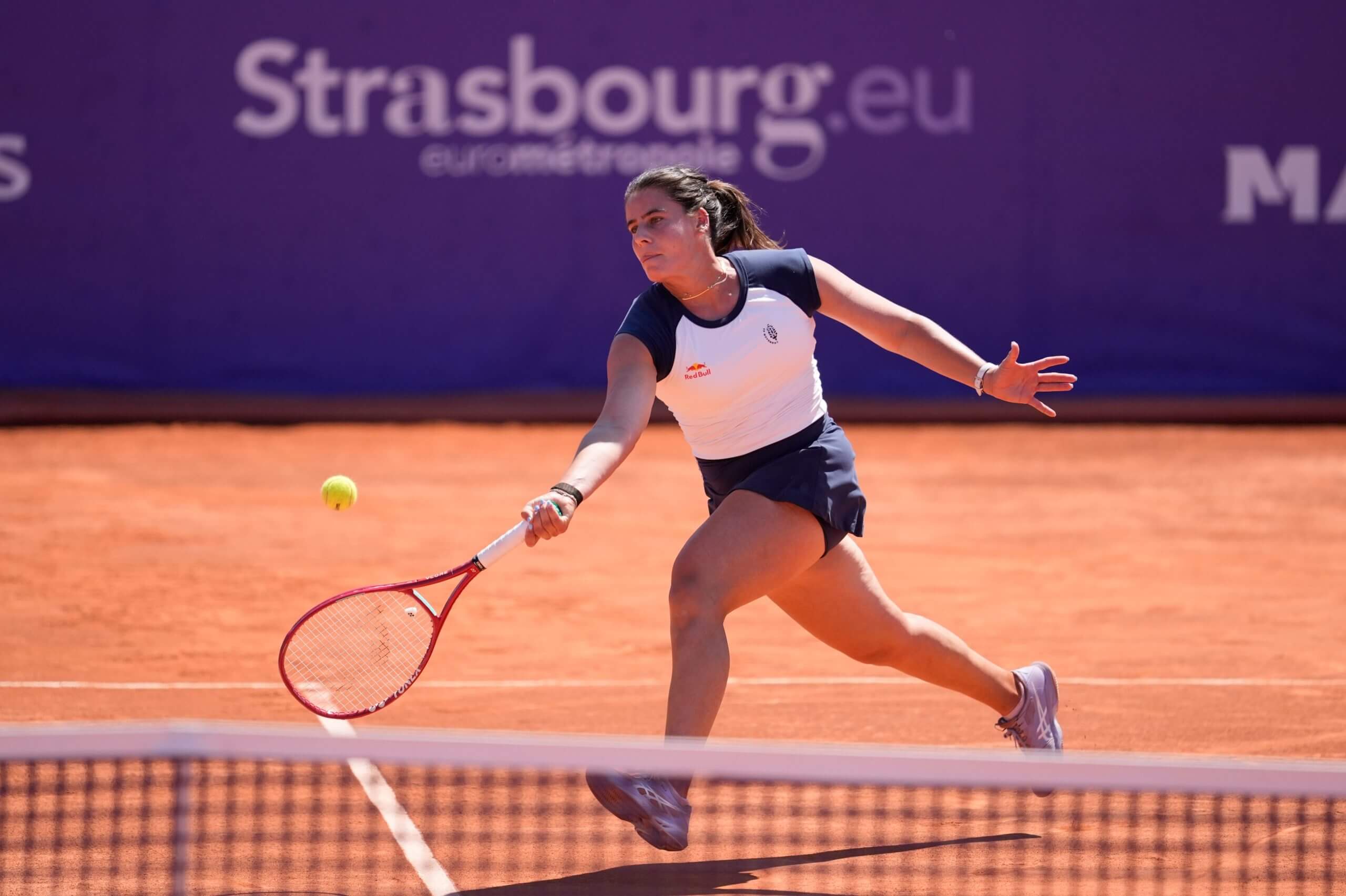 Rising Star Iva Jović Gains Insights from Djokovic