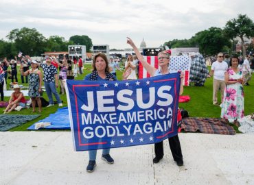 Prayer Rally Promotes Christian Nationalism at National Mall