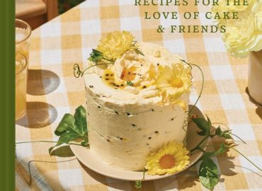 How to Make Lavender & Lemon Poppy Seed Cake