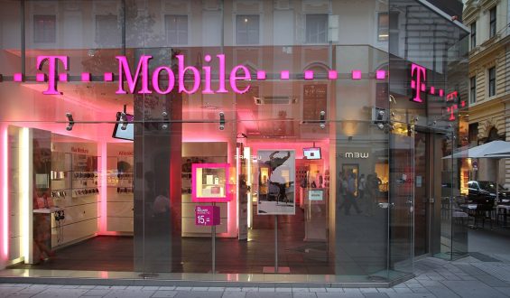 T-Mobile’s Latest Deals: Get the Newest iPhone and Samsung Galaxy for Less