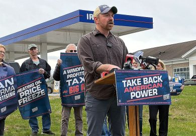 Veterans Criticize Senate Candidate for Offensive Remarks on Soldiers