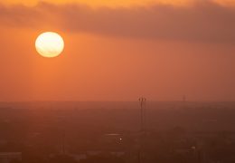 Heat Advisory Issued in Eastern Montana Amid Early-Season Heatwave