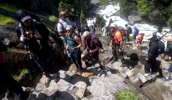 Yosemite Experiences Visitor Surge After Reservation Policy Change