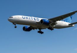 United Airlines Flight Makes Emergency Landing in Madison Due to Unruly Passenger