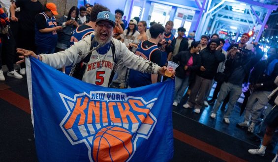 Knicks Fans Celebrate Return to NBA Finals After Two Decades