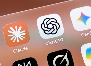 Conservatives Criticize AI for Media Bias