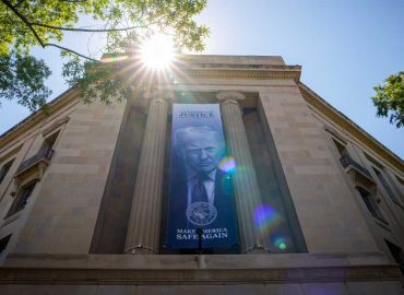Warning Flags About Allegations of Corruption in the Trump Administration