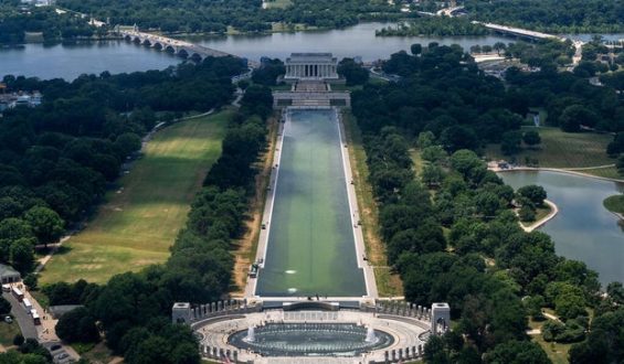 Vandalism at Lincoln Memorial: Arrests and Repairs