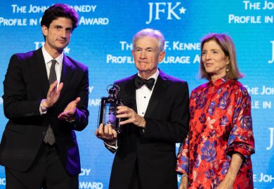 Jerome Powell Warns Against Politicizing the Fed