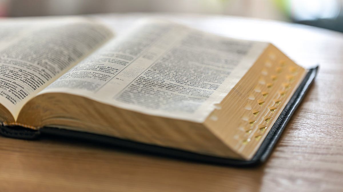Artifacts Reveal Scripture’s Role in America’s Founding