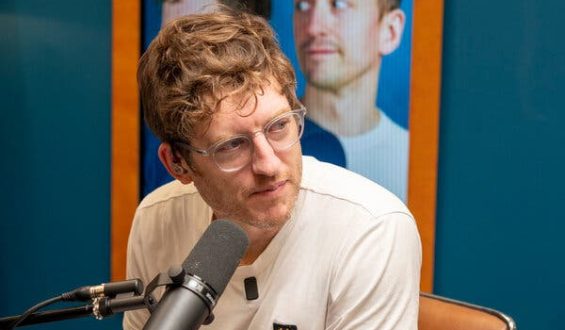 Elis James: Connecting Wales Through Comedy and Conversation